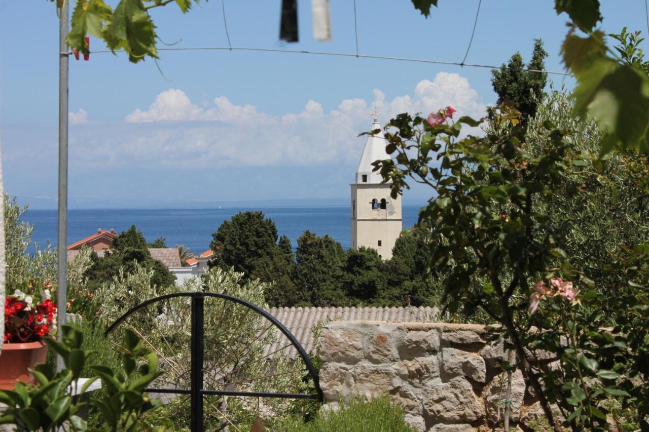 Apartments With A Parking Space Mali Losinj Exterior photo